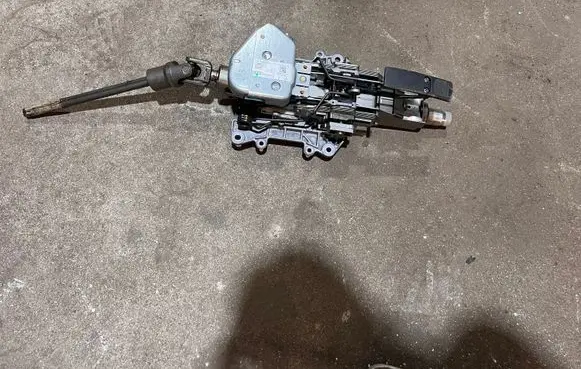 Audi Q7 4L Steering wheel axle set 4F0910852