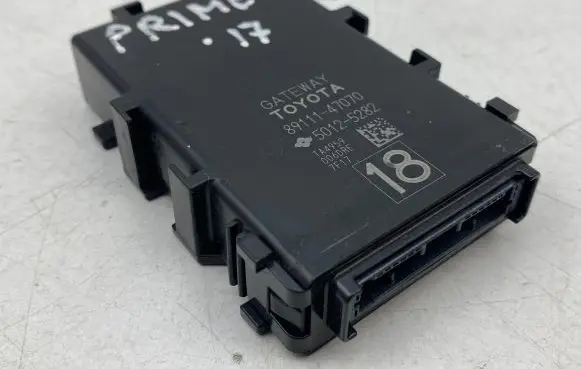 Toyota Prius Prime Gateway control module 8911147070 50125282