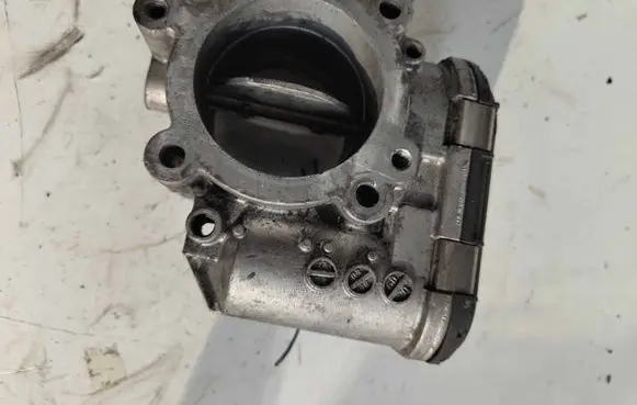 Chrysler 300 - 300C Engine shut-off valve A6420900270
