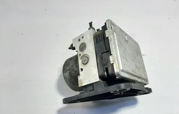 Skoda Octavia Mk3 (5E) ABS Pump 5Q0614517AM