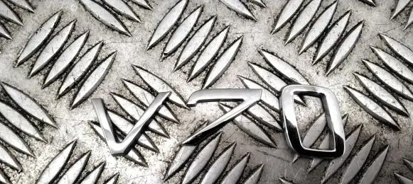 Volvo V70 Manufacturers badge/model letters 