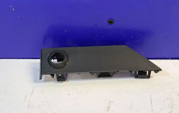 Volvo XC90 Front parking sensor holder (PDC) 31353379