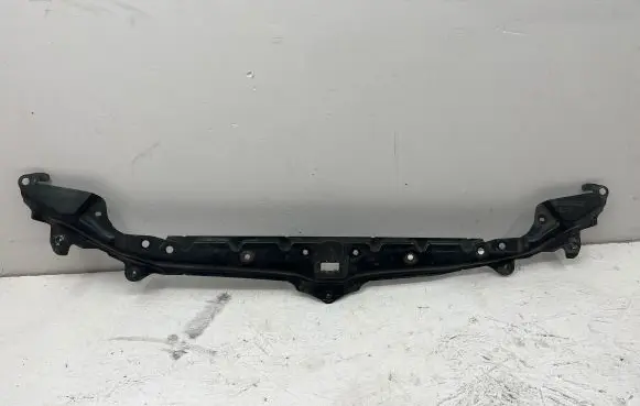 Top upper radiator support slam panel