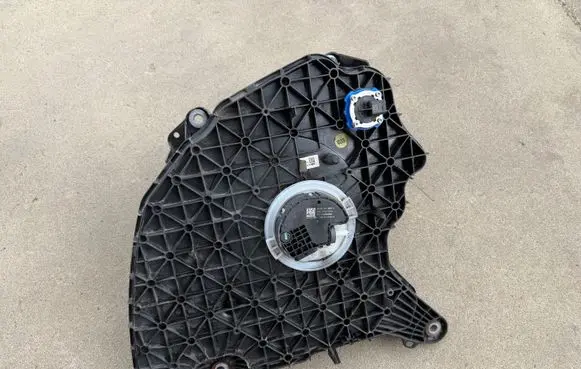 Audi A4 S4 B9 8W AdBlue liquid reservoir 8W0131878CD 8W0131969N