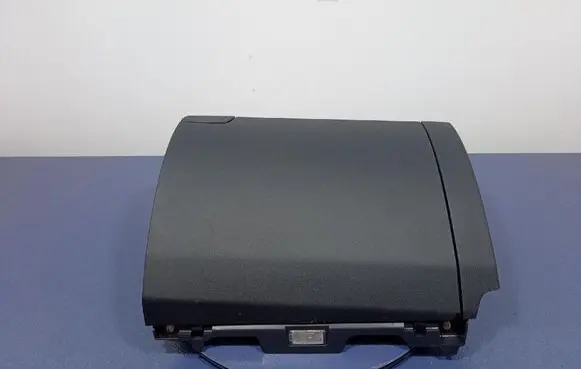 Skoda Superb B5 (3U) Glove box 3V1857097AN
