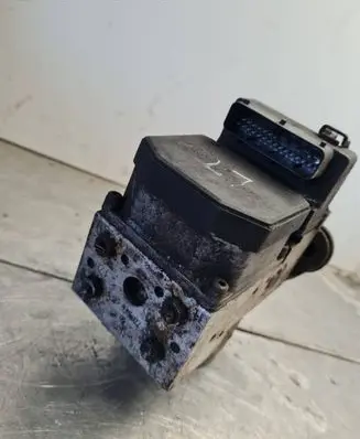 Volkswagen II LT ABS Pump 0273004311 662082