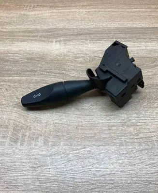 Ford Focus Indicator stalk 98AG13335AD