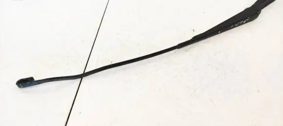 Land Rover Freelander Front wiper blade arm