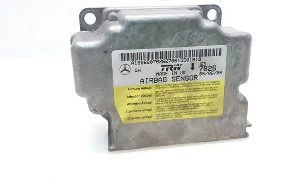 Mercedes-Benz B W245 Airbag control unit/module A1698207826