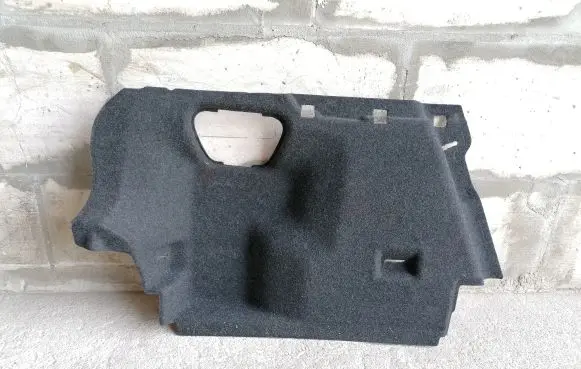 Trunk/boot side trim panel