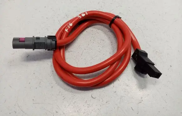 BMW X6 F16 Positive cable (battery)