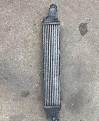Audi A4 S4 B8 8K Intercooler radiator 8k0145805g