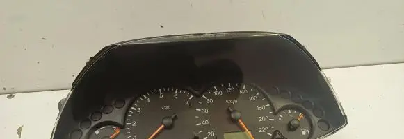 Ford Focus Speedometer (instrument cluster) 98AP10841