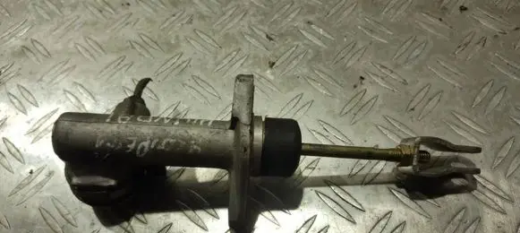 Hyundai Coupe Clutch master cylinder