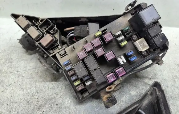 Subaru Outback Fuse module