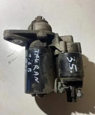 Volkswagen Touran I Starter motor 0001120410