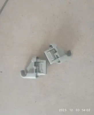 Subaru Legacy Sun visor clip/hook/bracket 