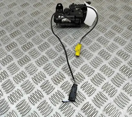 BMW X1 F48 F49 Engine bonnet/hood lock/catch 7376978