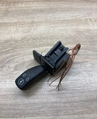 BMW X5 E53 Steering wheel adjustment handle/lever 8373901