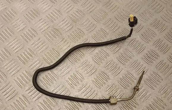 Mercedes-Benz E W213 Exhaust gas temperature sensor A0009059905 A0255456526