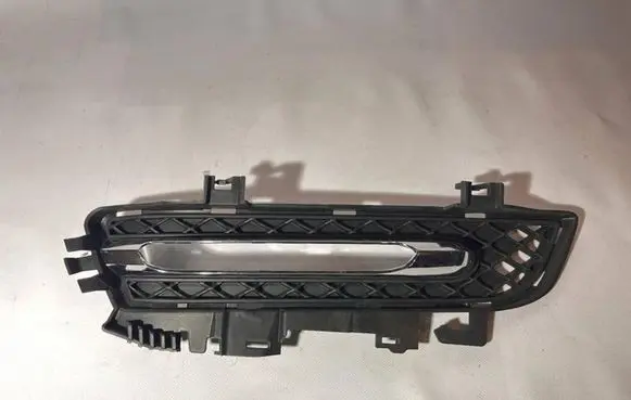 Mercedes-Benz E C207 W207 Front bumper lower grill A2078800324