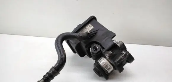 BMW X5 E53 Power steering pump 6762279