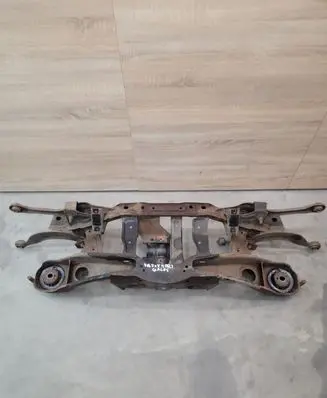 Volvo V40 Cross country Rear subframe 31372304 31360772