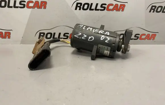 Nissan Almera N16 Accelerator throttle pedal 0281002425 182400042