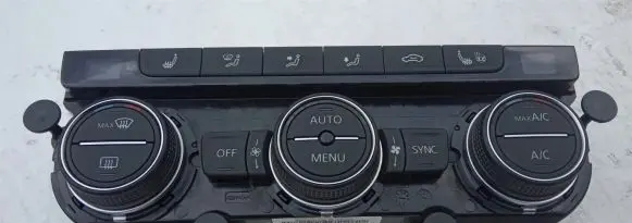 Volkswagen Golf VII Climate control unit 5G2907044M