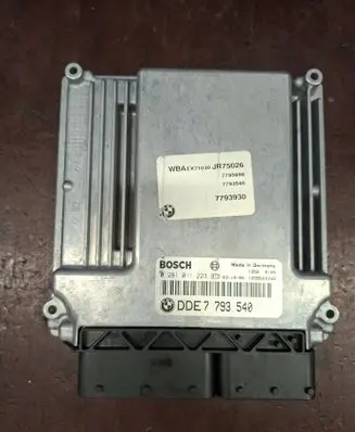 Engine ECU kit and lock set