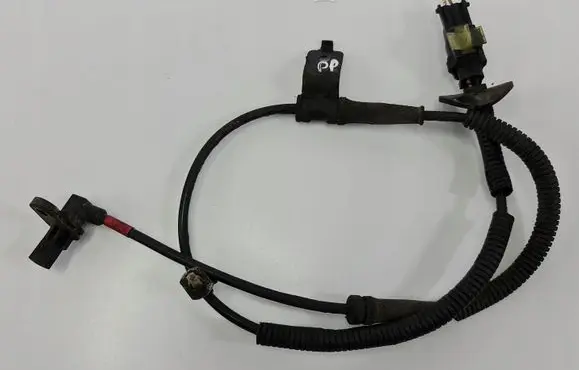 Hyundai Santa Fe ABS brake wheel speed sensor 956712B100