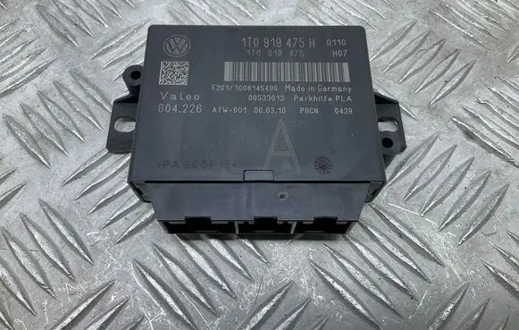 Volkswagen Tiguan Parking PDC control unit/module 1T0919475H