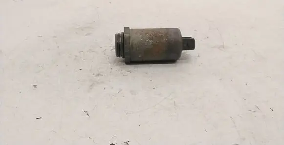 BMW 5 E39 Camshaft vanos timing valve 