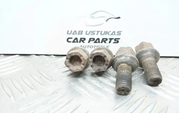 Volkswagen Golf II Nuts/bolts 