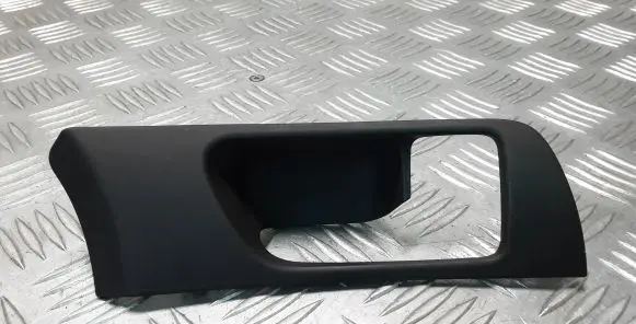 Toyota Avensis T250 Other front door trim element 6761505020