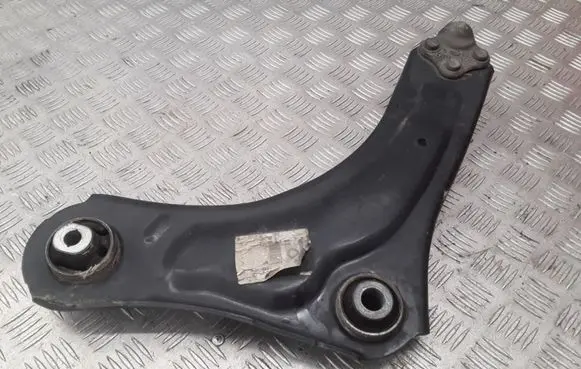 Renault Megane III Front lower control arm/wishbone 545008682R