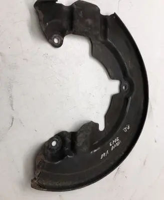 Volvo V40 Front brake disc dust cover plate CV612C448CB