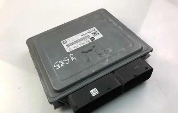 Seat Ibiza IV (6J,6P) Engine control unit/module ECU 03F906070EA