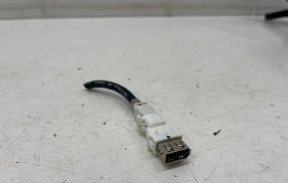 USB socket connector