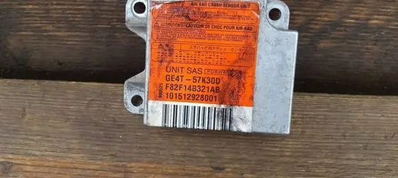 Mazda 626 Airbag control unit/module F82F14B321AB GE4T57K30D
