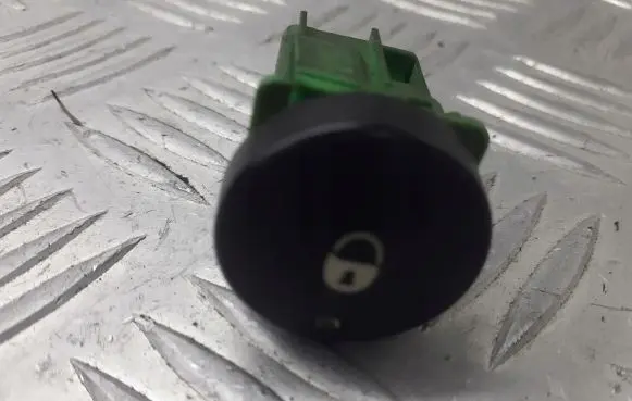 Citroen Berlingo Central locking switch button 