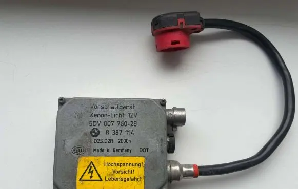 BMW 5 E39 Headlight ballast module Xenon 5DV00776029 8387114