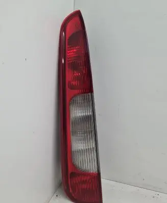 Ford C-MAX I Rear/tail lights