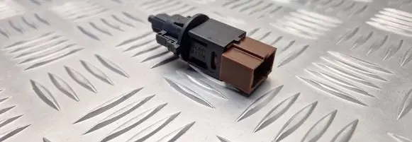 Nissan Almera N16 Brake pedal sensor switch