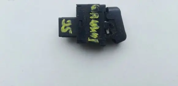 Mitsubishi Galant Fog light switch 4Y160