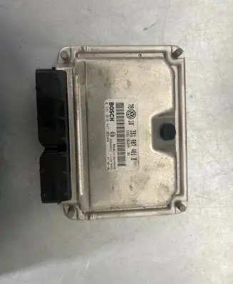 Volkswagen PASSAT B5.5 Engine control unit/module 3B1907401B 28SA4843 0281010447