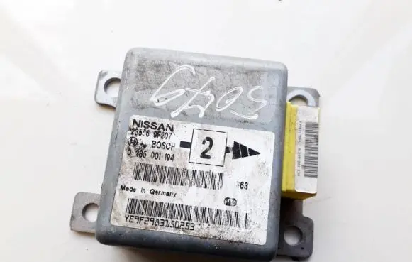 Nissan Primera Airbag control unit/module 285569f207 0285001194