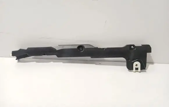 BMW 5 G30 G31 G38 Other engine bay part 9334790