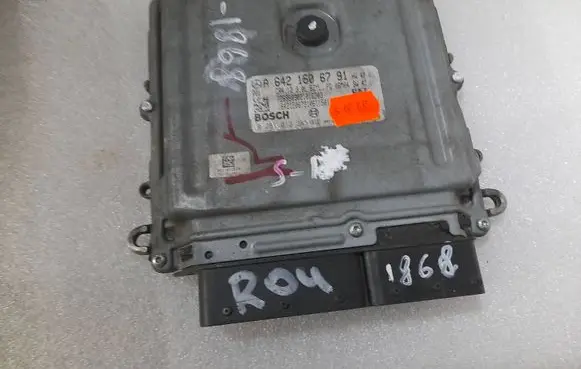 Mercedes-Benz R W251 Engine control unit/module A6421506791 6421506791