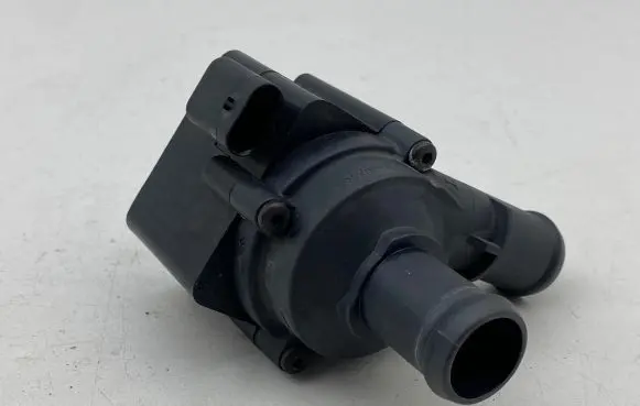 Audi A5 Electric auxiliary coolant/water pump 06H121601M 704071210 17T2274748BP